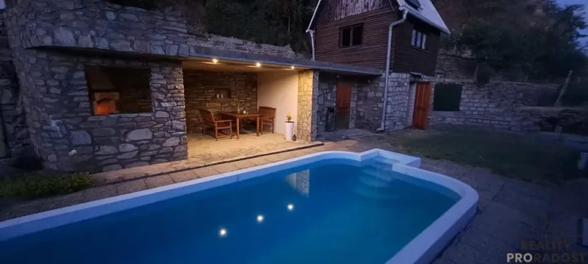 Prodej zahrady, Znojmo, 1116 m2