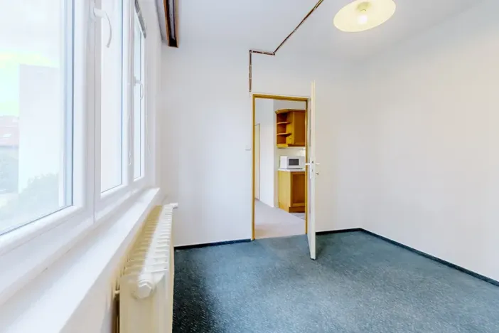 Pronájem bytu 3+1, Praha - Podolí, Na Zvoničce, 61 m2