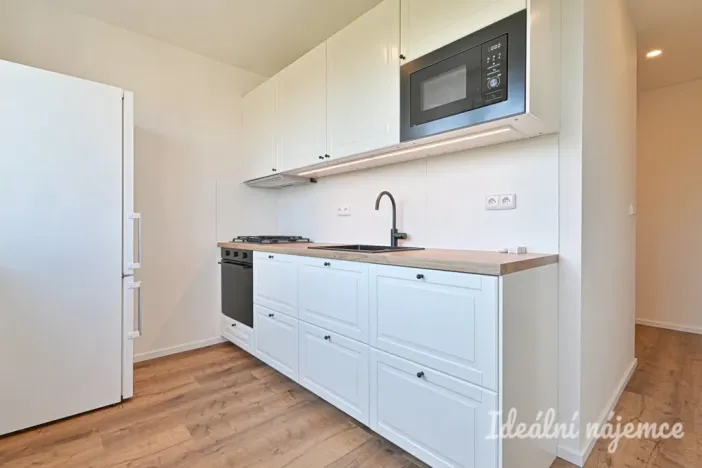 Pronájem bytu 2+1, Brno, Vídeňská, 55 m2