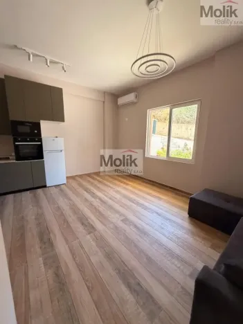 Prodej bytu 1+kk, Durrës, 43 m2