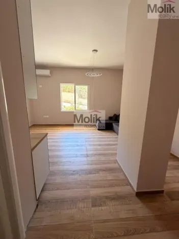 Prodej bytu 1+kk, Durrës, 43 m2