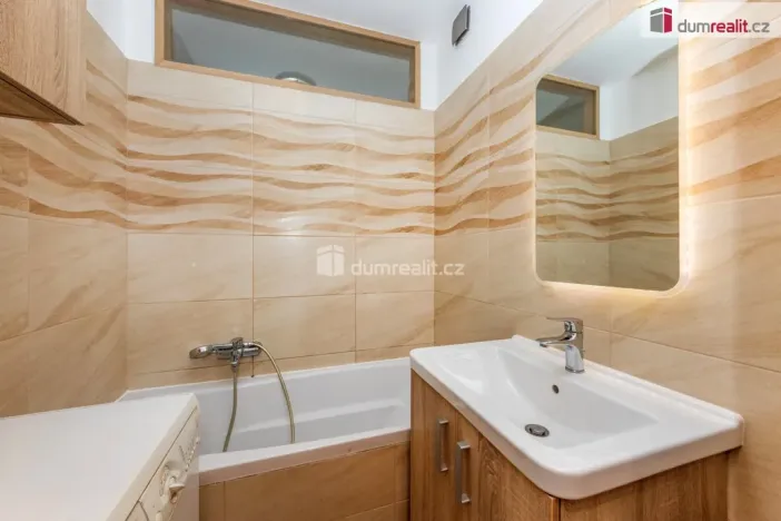 Prodej bytu 2+1, Praha - Žižkov, Buková, 54 m2
