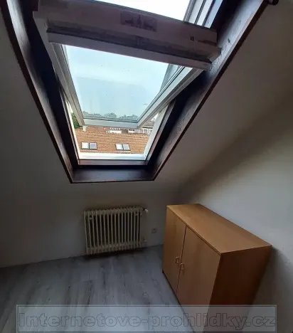 Pronájem pokoje, Praha - Smíchov, 17 m2
