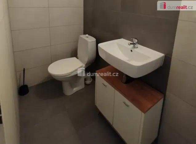 Pronájem bytu 1+1, Praha - Smíchov, Plzeňská, 34 m2