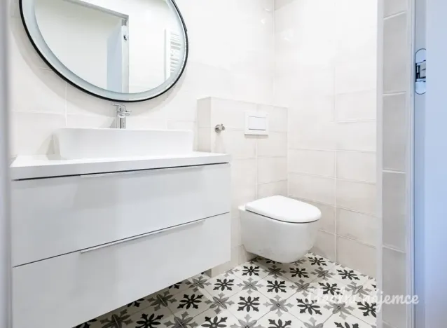 Pronájem bytu 1+kk, Praha - Karlín, Karlínské náměstí, 48 m2