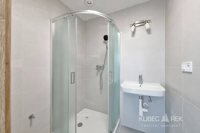 Prodej bytu 2+1, Tábor, Jesenského, 64 m2