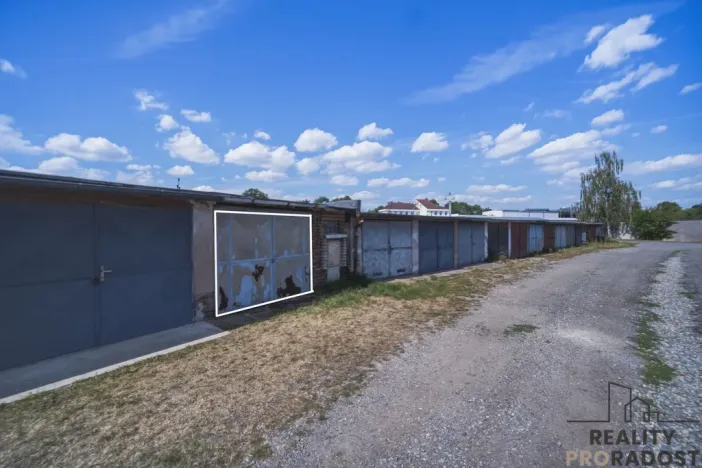 Prodej garáže, Pardubice - Rosice, 19 m2