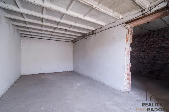 Prodej garáže, Pardubice - Rosice, 19 m2