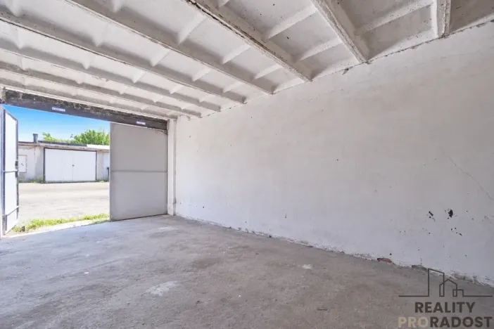 Prodej garáže, Pardubice - Rosice, 19 m2