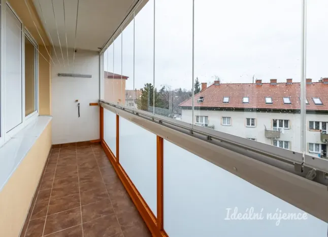 Pronájem bytu 4+1, Praha - Vinoř, Uherská, 86 m2