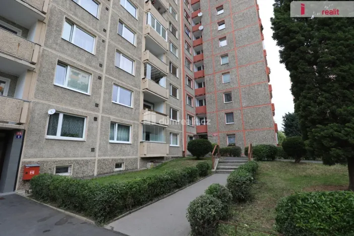 Pronájem bytu 1+kk, Karlovy Vary - Rybáře, U Koupaliště, 27 m2
