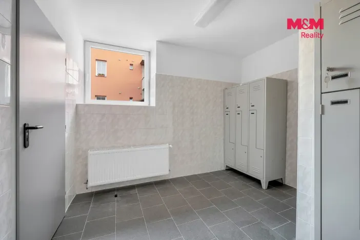 Pronájem obchodního prostoru, Červený Kostelec, Sokolská, 726 m2