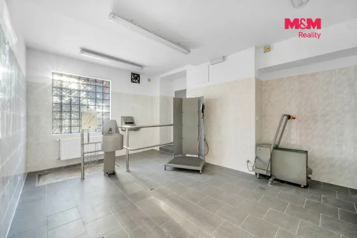 Pronájem obchodního prostoru, Červený Kostelec, Sokolská, 726 m2