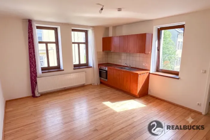 Pronájem bytu 2+kk, Jablonec nad Nisou, V Luzích, 40 m2