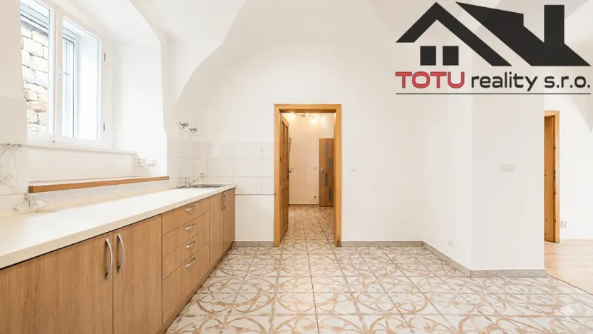 Prodej bytu 3+1, Kuks, 91 m2