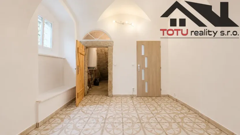 Prodej bytu 3+1, Kuks, 91 m2