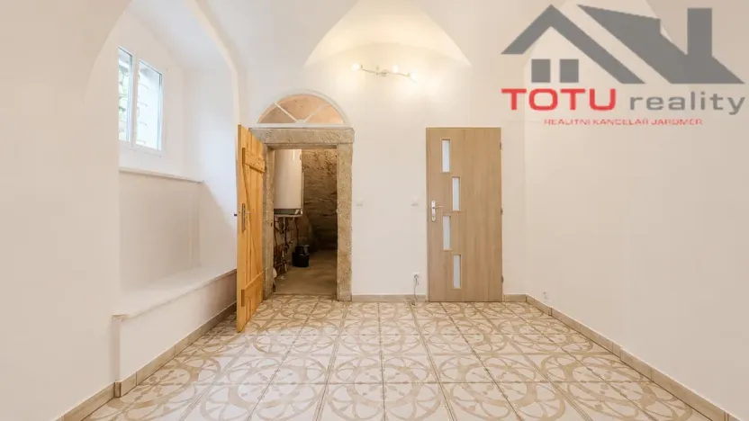 Prodej bytu 3+1, Kuks, 91 m2