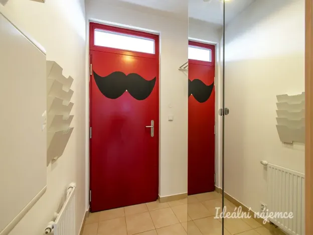 Pronájem bytu 1+kk, Praha - Miškovice, Vrátenská, 43 m2