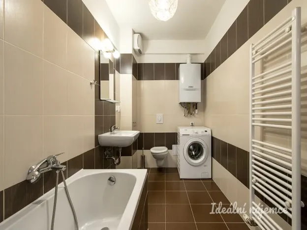 Pronájem bytu 1+kk, Praha - Miškovice, Vrátenská, 43 m2