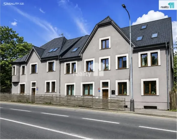 Pronájem bytu 3+kk, Praha - Hrdlořezy, Českobrodská, 65 m2