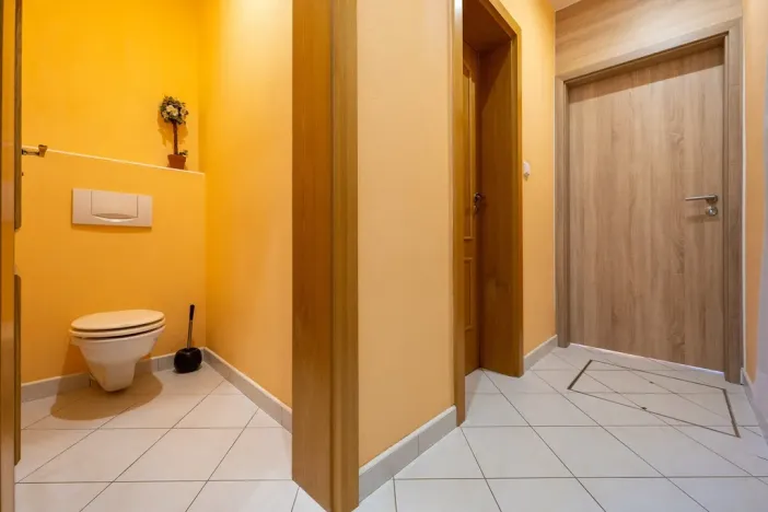 Pronájem kanceláře, Rousínov, 40 m2