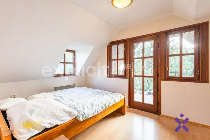 Prodej rodinného domu, Žítková, 244 m2