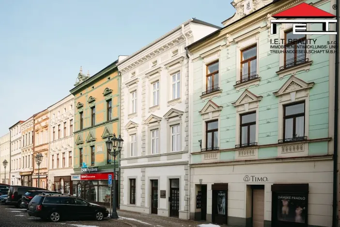Prodej bytu 3+kk, Frýdek-Místek, Zámecké nám., 89 m2