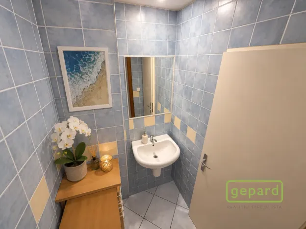 Pronájem obchodního prostoru, Praha, Bělehradská, 50 m2