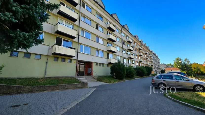 Pronájem bytu 1+1, Písek - Budějovické Předměstí, nábřeží 1. máje, 42 m2