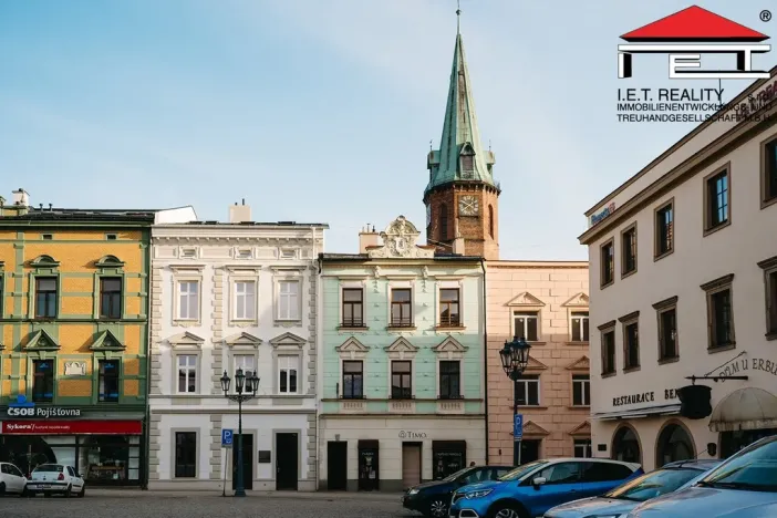Prodej bytu 2+kk, Frýdek-Místek, Zámecké nám., 89 m2