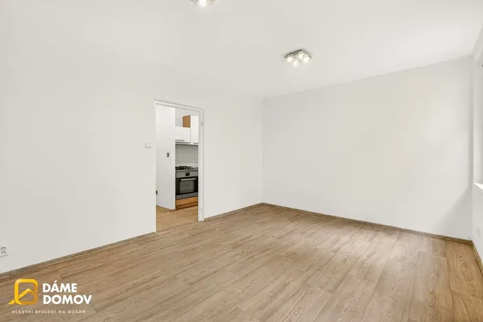 Pronájem bytu 2+1, Uherský Ostroh - Ostrožské Předměstí, Sídliště, 54 m2
