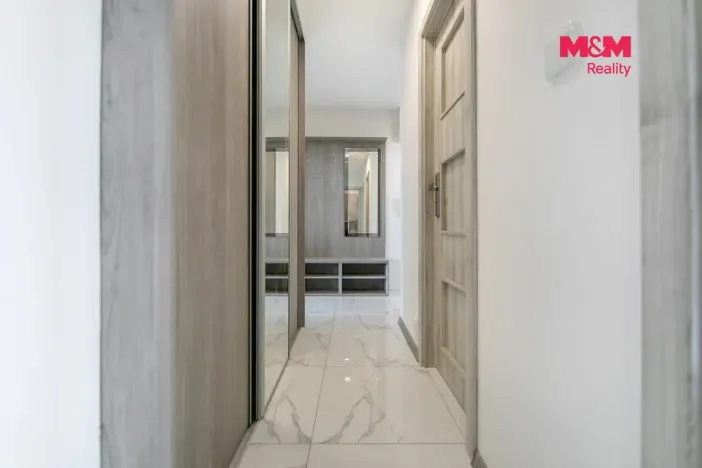 Pronájem bytu 3+kk, Praha - Prosek, Jablonecká, 66 m2