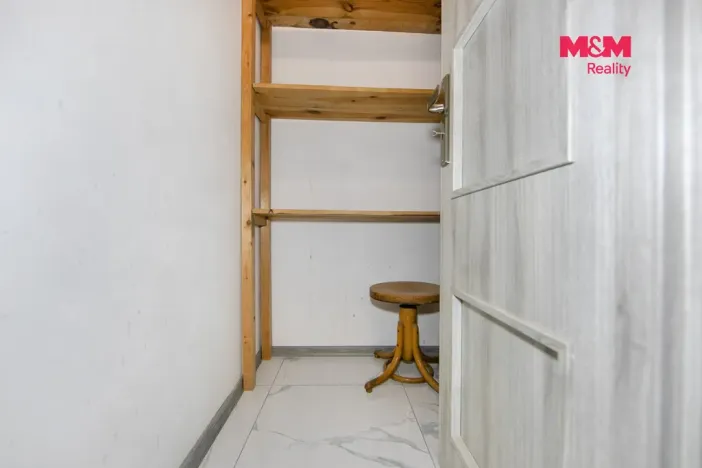 Pronájem bytu 3+kk, Praha - Prosek, Jablonecká, 66 m2