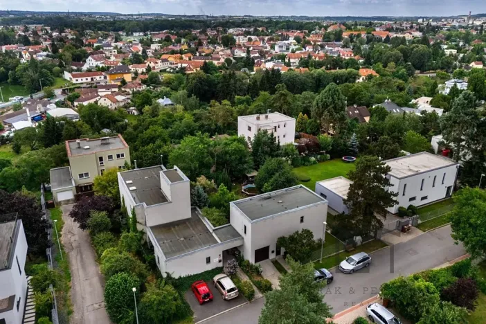 Prodej vily, Praha - Kunratice, Ke hrádku, 384 m2