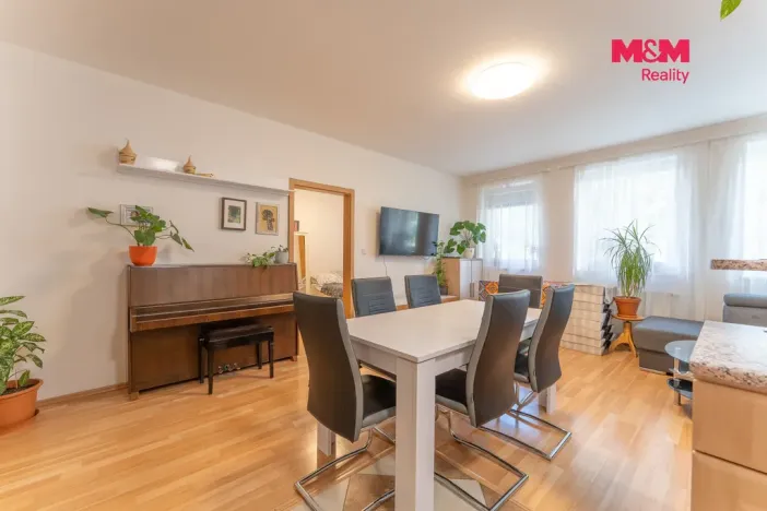 Prodej bytu 4+kk, Milovice - Mladá, Kaštanová, 91 m2