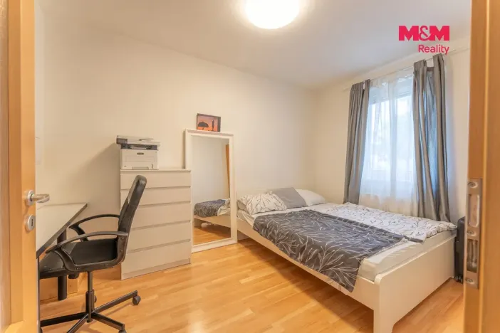 Prodej bytu 4+kk, Milovice - Mladá, Kaštanová, 91 m2