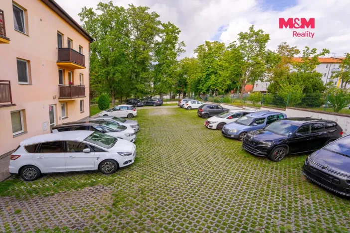 Prodej bytu 4+kk, Milovice - Mladá, Kaštanová, 91 m2