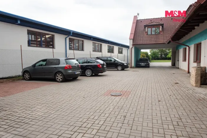 Pronájem obchodního prostoru, Hradec Králové - Kukleny, Pražská třída, 23 m2