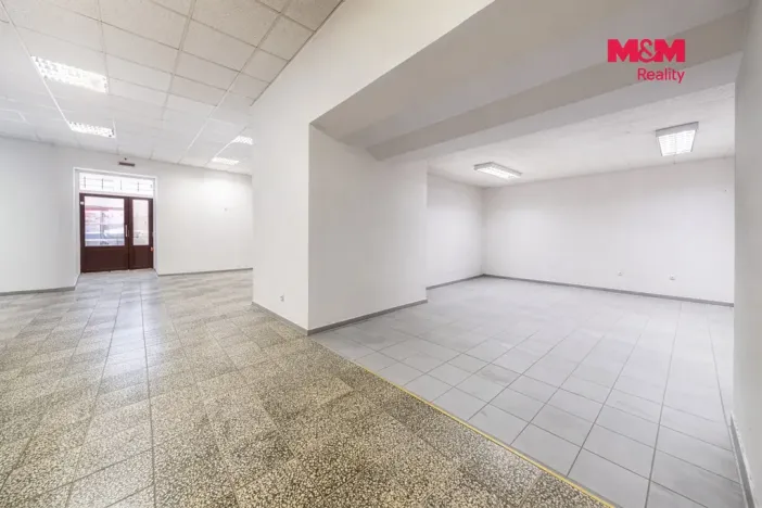 Prodej obchodního prostoru, Úvaly, 691 m2