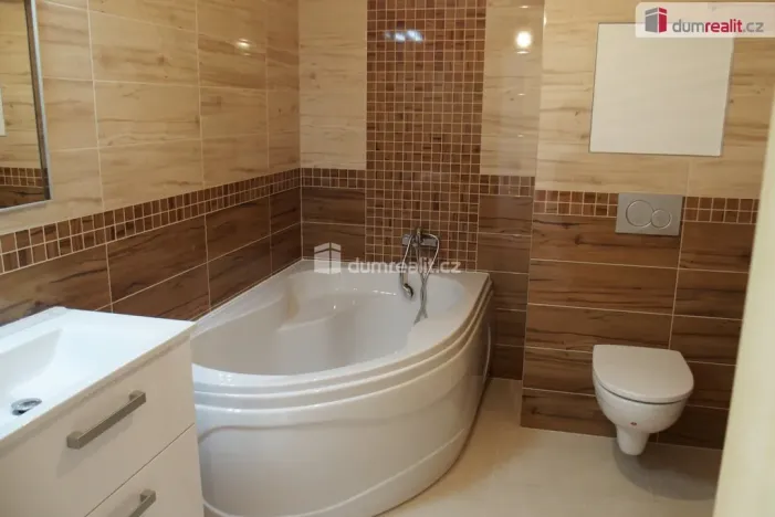 Pronájem bytu 2+kk, Mělník, Slovany, 55 m2