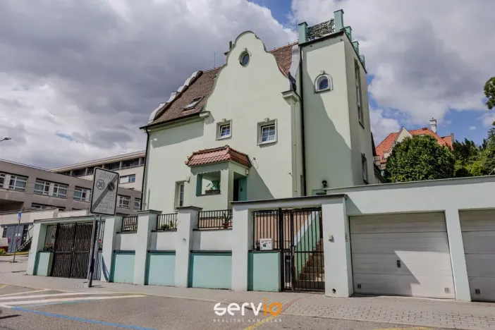 Pronájem bytu 2+1, Brno, Mahenova, 90 m2