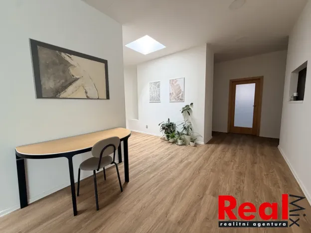 Pronájem kanceláře, Brno - Ponava, Štefánikova, 28 m2