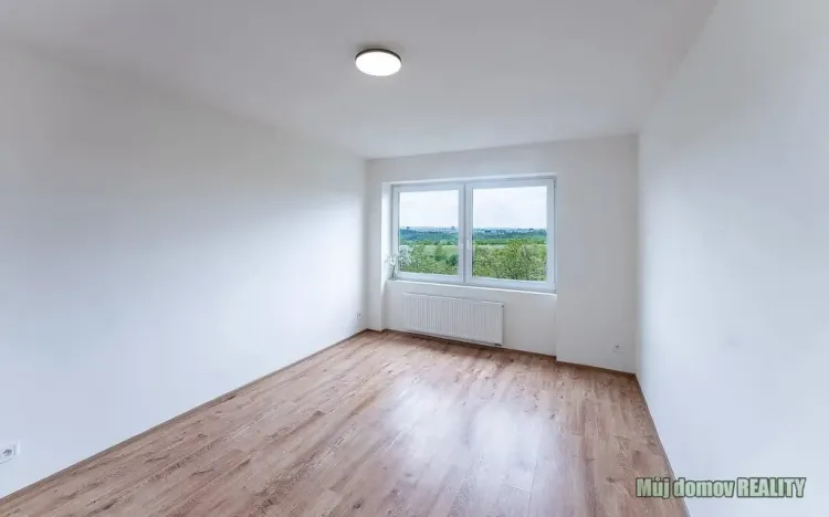 Pronájem bytu 1+kk, Praha - Břevnov, Na břevnovské pláni, 27 m2