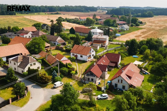 Prodej rodinného domu, Sezemice - Kladina, 202 m2