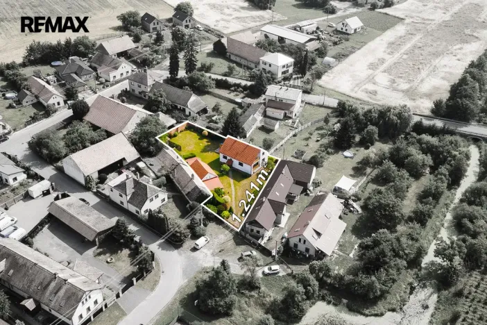 Prodej rodinného domu, Sezemice - Kladina, 202 m2