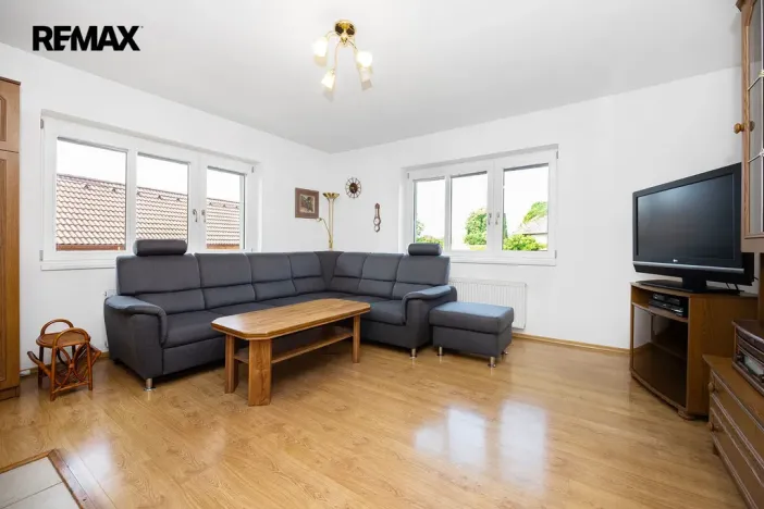 Prodej rodinného domu, Sezemice - Kladina, 202 m2