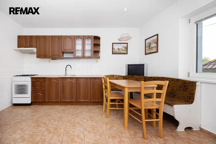 Prodej rodinného domu, Sezemice - Kladina, 202 m2