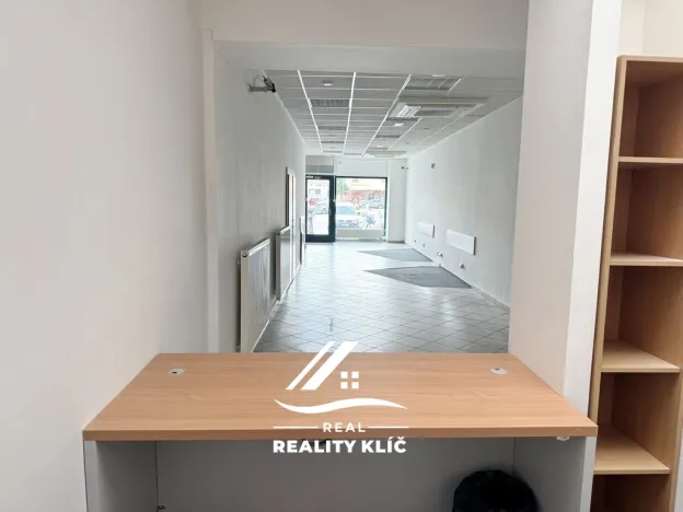 Pronájem obchodního prostoru, Hlučín, Mírové náměstí, 127 m2