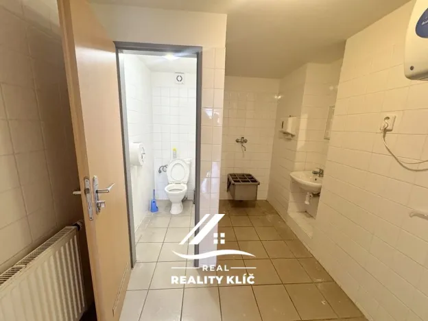 Pronájem obchodního prostoru, Hlučín, Mírové náměstí, 127 m2