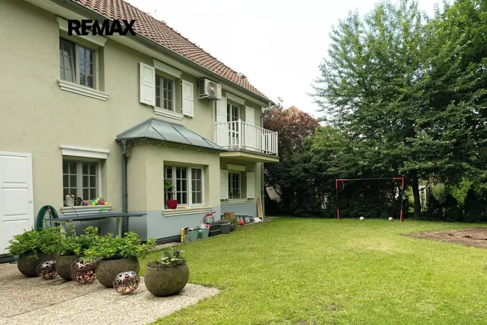 Pronájem vily, Praha - Nebušice, Na Malé Šárce, 302 m2